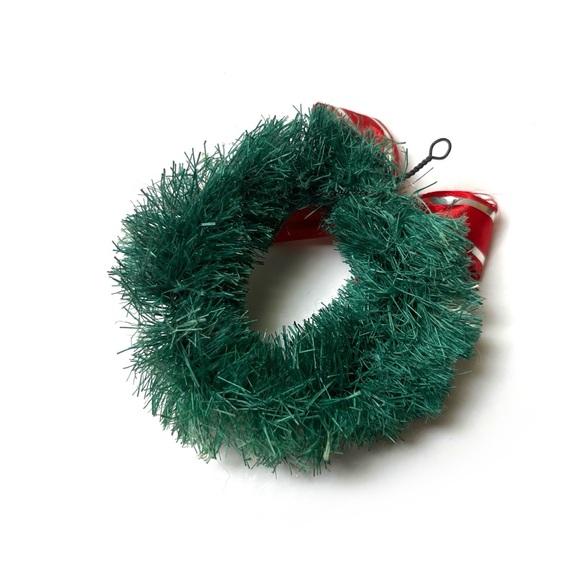 Vintage Bottle Brush Wreath Ornament - Picture 3 of 6